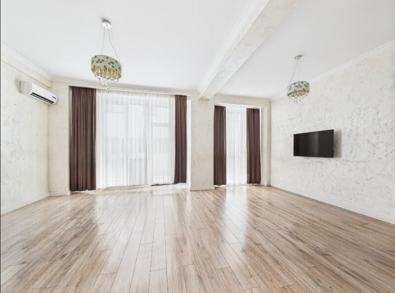 Pajura- Damaroia,  Ap de lux 3 camere, bloc boutique, terasa generoasa 63mp